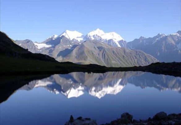 Восхождение на г. МНР, Ц. Кавказ по маршруту “Конфетка” – август 2010