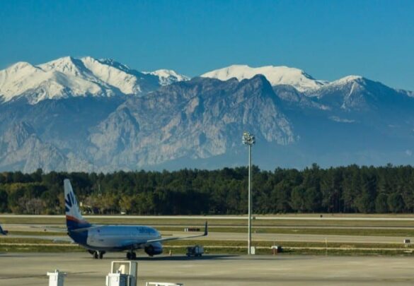 Як купити квиток на літак дешевше?