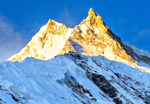 Трекінг навколо  Манаслу, Непал