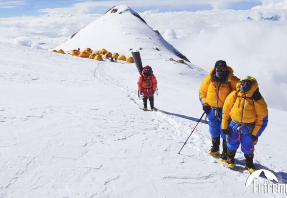 Найвищі гори світу: топ-10 вершин, що вражають