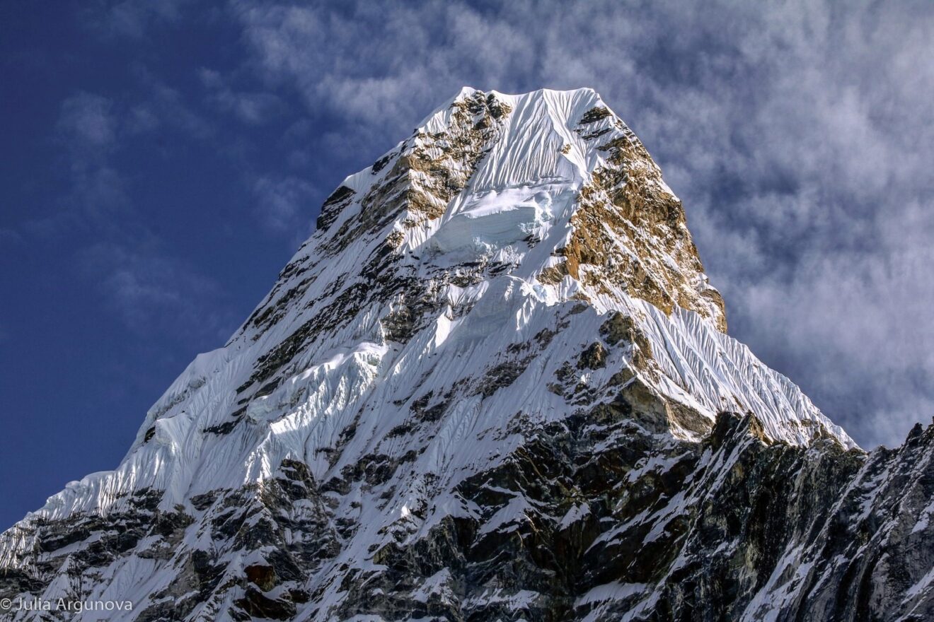 восхождение на амадаблам