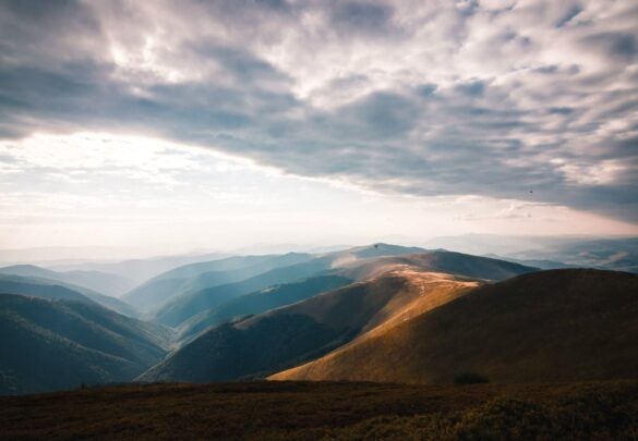 Черногорский хребет